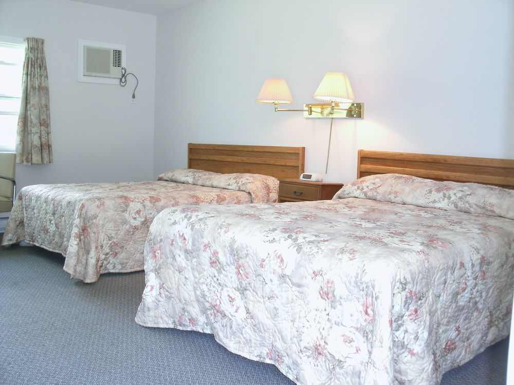 Chéticamp Cornerstone Motel מראה חיצוני תמונה
