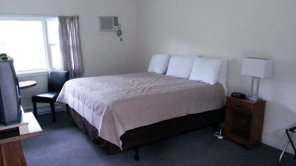 Chéticamp Cornerstone Motel מראה חיצוני תמונה